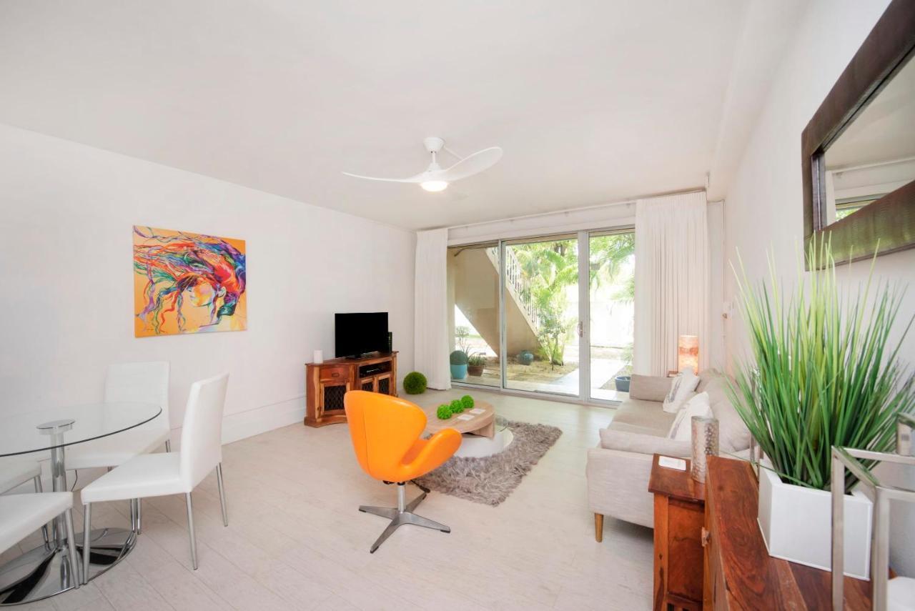 Beach Living At Island Pine Villas Blse George Town Exterior foto